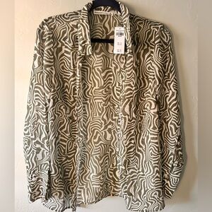 Super fun Abercrombie & Fitch, never worn (tag still on)